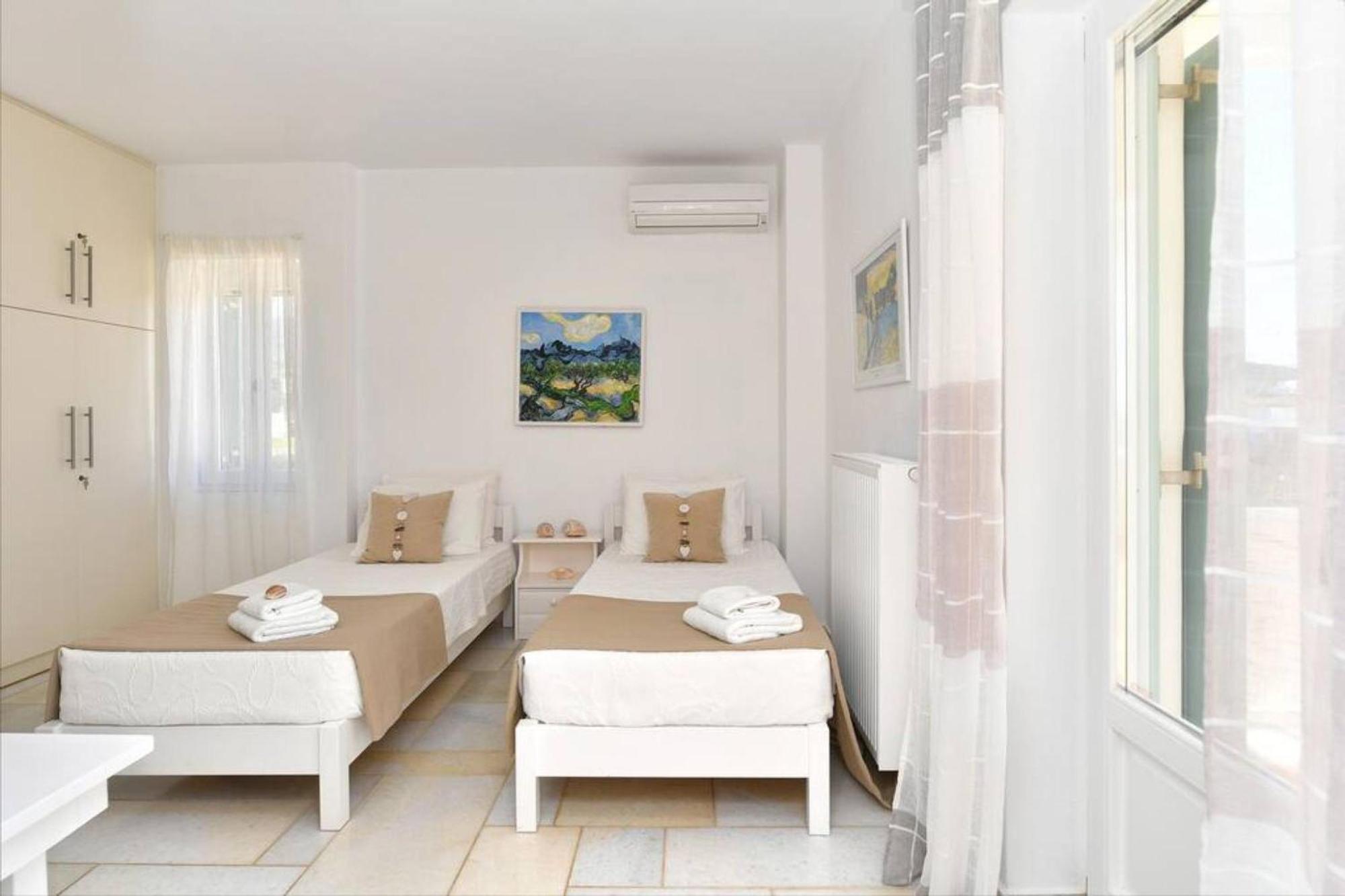 Villa Dionysos In Aliki Exteriér fotografie