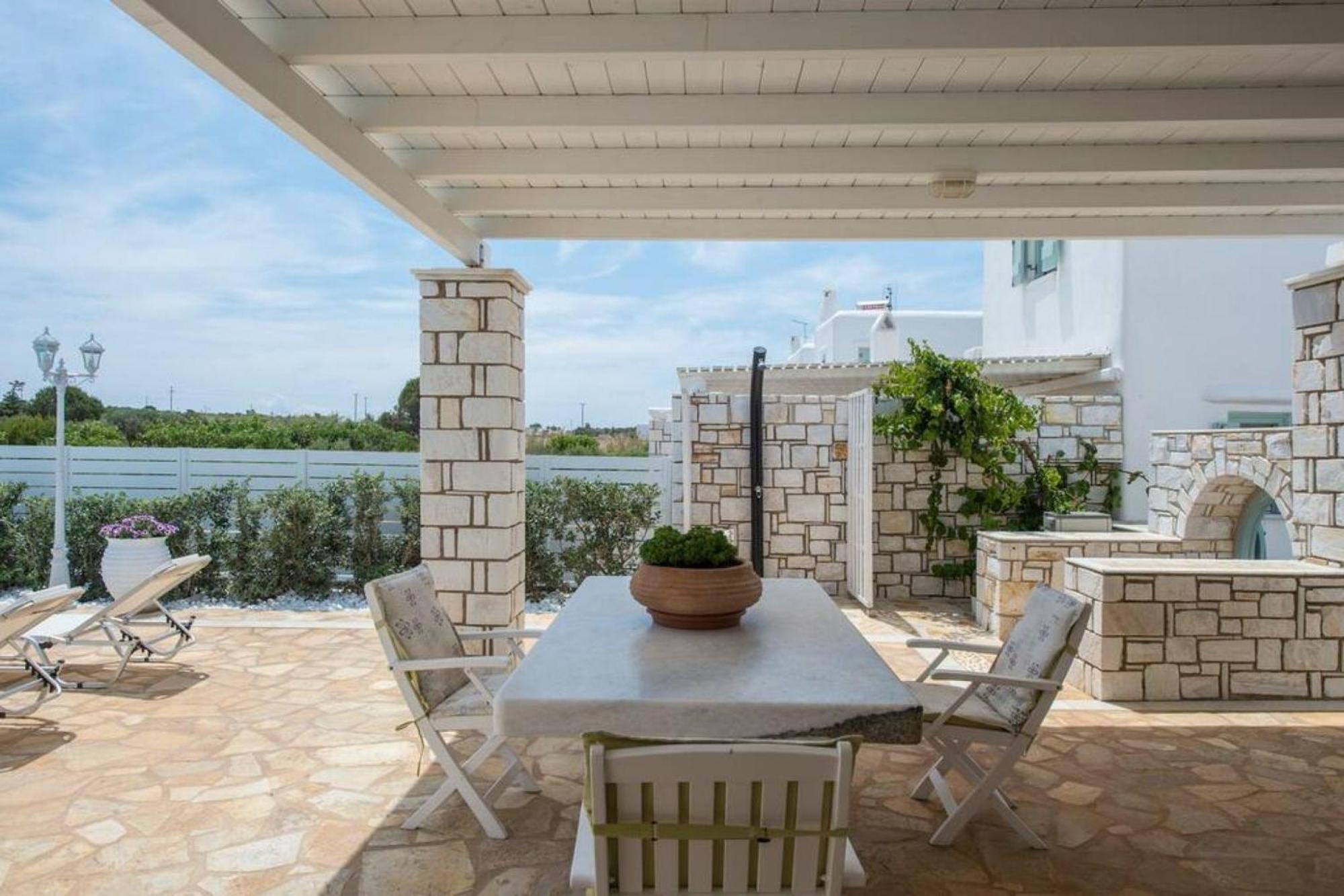Villa Dionysos In Aliki Exteriér fotografie